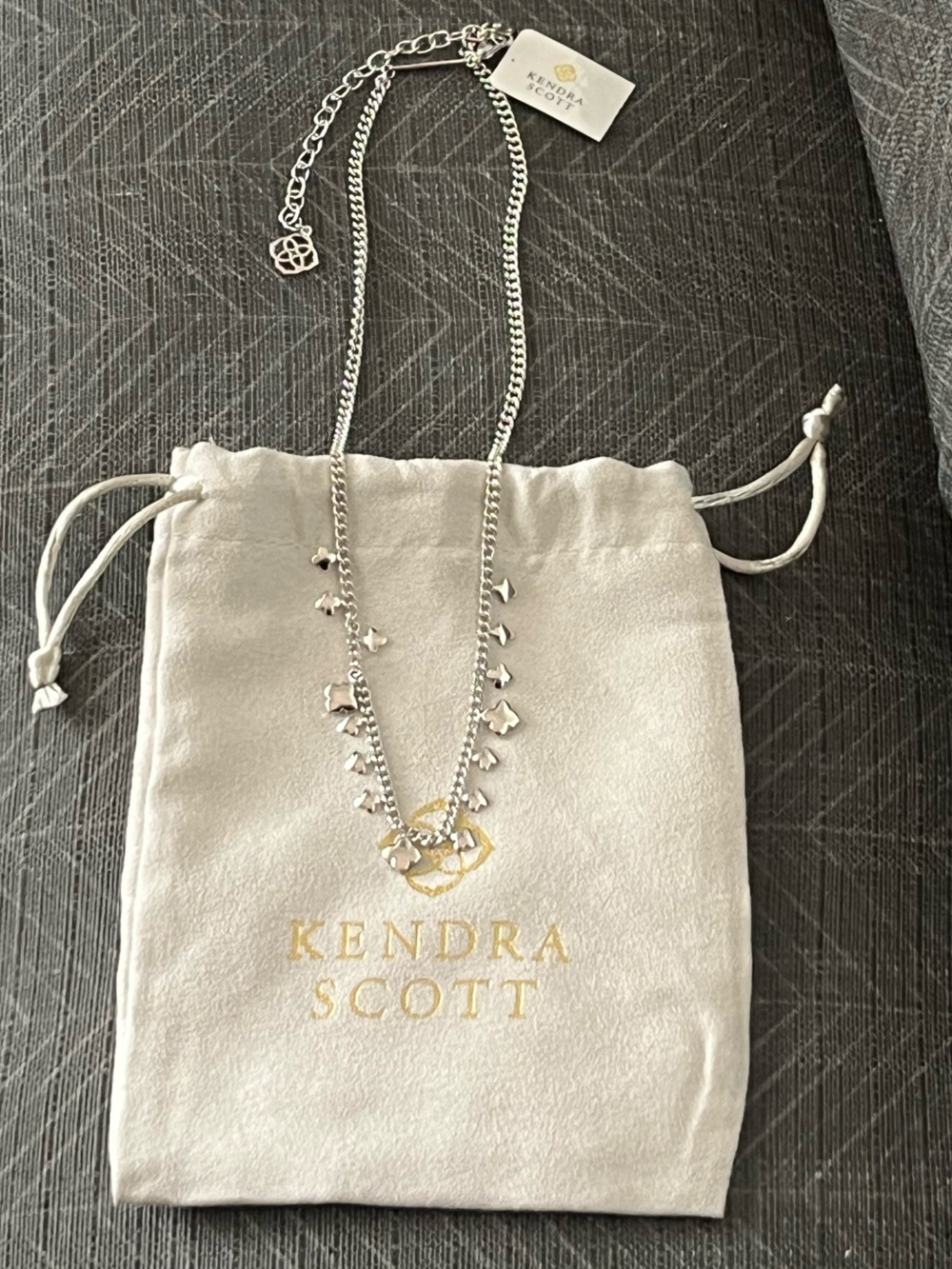 NWT Kendra Scott Silver Chain Necklace with Layered Clover Charms AND Dust Bag
